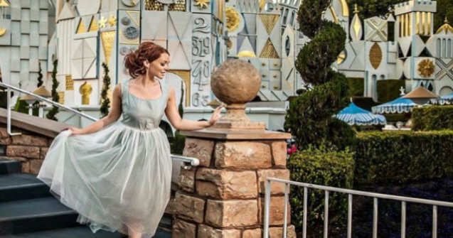 S-a despartit de iubit inainte de sedinta foto de logodna. Ce a urmat