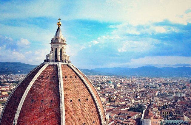 Se intrec in combinatii de culori! Cele mai SPECTACULOASE destinatii de toamna pentru 2016