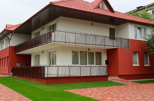 Centrul de Tranzit, Asistenta si Consiliere pentru tinerii care parasesc sistemul de protectie a copilului, inaugurat la Baia Mare