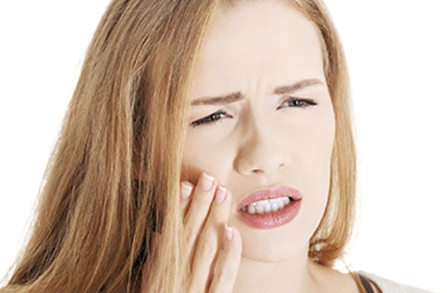 Probleme cu al treilea molar? 7 raspunsuri la cele mai frecvente intrebari legate de maseaua de minte