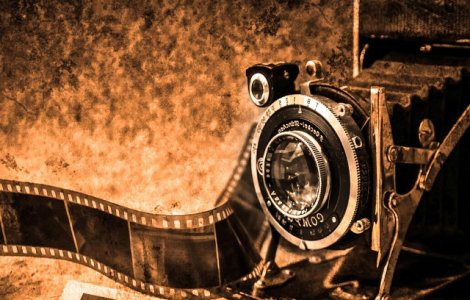 Primele fotografii medicale din Romania in expozitia "Medicina in fotografia de secol XIX" la NAG 2016