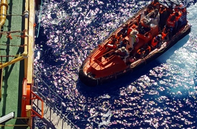 42 de morti in naufragiul din Mediterana