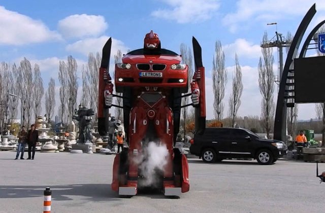 [VIDEO] Au transformat un BMW Seria 3 intr-un Transformer. Uite cat de bine arata