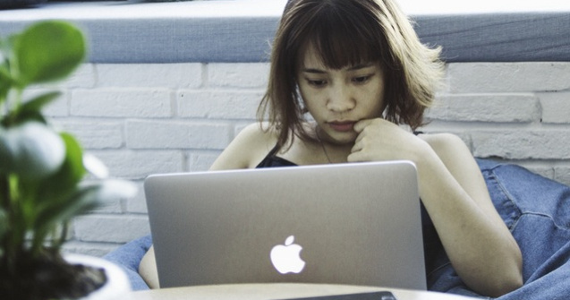  Top  Cum sa devii mai productiv la birou: 7 sfaturi esentiale