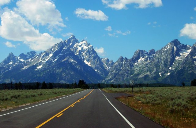 Cele mai interesante si controversate zece drumuri din lume