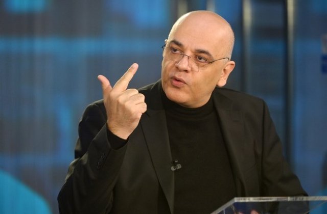 Arafat ii raspunde lui Valentin Mircea: Nu il inteleg. Trebuie sa vezi ca am esuat in interventie, dar aici nu a fost