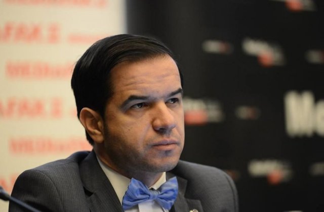 Valentin Mircea: Institutiile au note maxime la simpozioane si umflat muschii, dar nu va bazati pe ele la cutremur