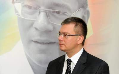 Mihai Razvan Ungureanu a...