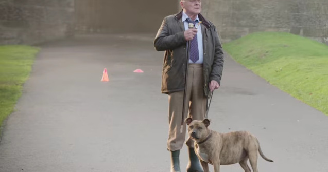  Video  Povestea EMOTIONANTA a cainelui epileptic care va juca alaturi de Anthony Hopkins