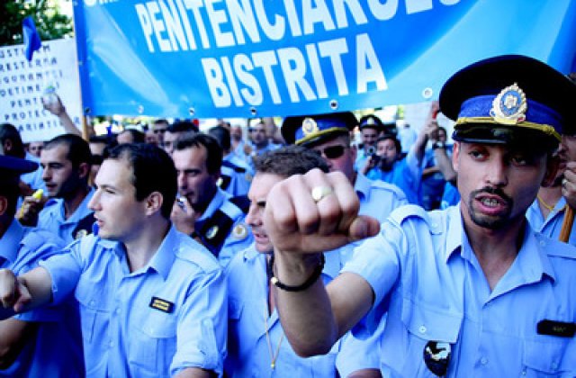 Luni vor fi organizate noi proteste in penitenciare - sindicat