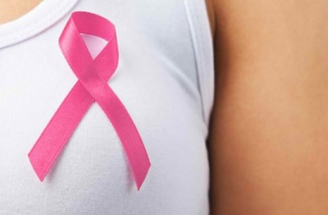 Cotroceniul si Muzeul National de Arta, iluminate sambata in roz, pentru a marca Ziua Internationala de lupta impotriva cancerului de san