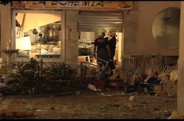 Cel putin 74 de persoane au fost ranite dupa explozia unei butelii intr-o cafenea din localitatea Velez-Malaga