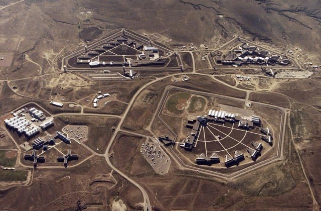 Top 10 cele mai de temut inchisori din lume