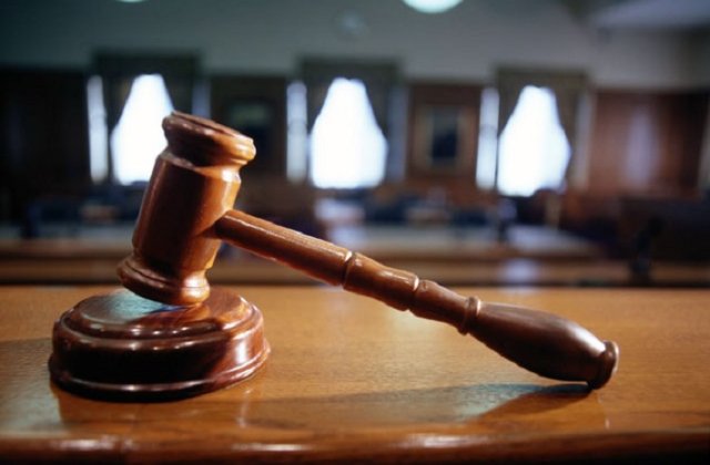 Top 10 procese absurde