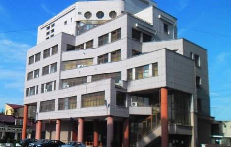 Protest la Judecatoria Ploiesti: Magistratii suspenda sedintele timp de o ora pe zi. De saptamana viitoare, judeca doar cauzele urgente