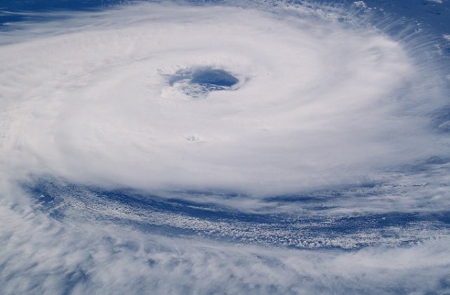 Alerta in SUA! Guvernatorul din Carolina de Sud a ordonat evacuarea a peste 1 mil. de oameni