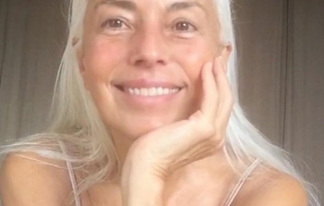 O femeie de 60 de ani a fost desemnata cea mai sexy bunica din lume