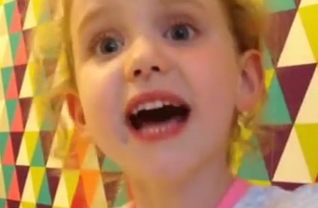 [VIDEO VIRAL] Premierul britanic, criticat dur de o fetita de 5 ani: "Sunt foarte suparata, Theresa May!"