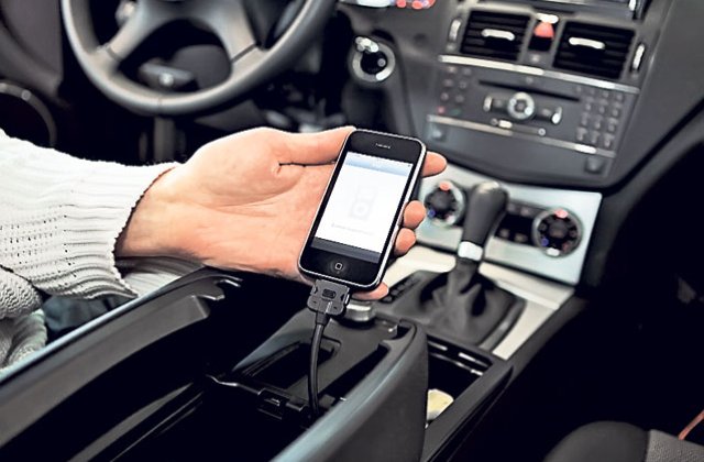 O tanara din Galati, cercetata dupa ce a mintit ca i s-a furat telefonul de peste 3.000 de lei