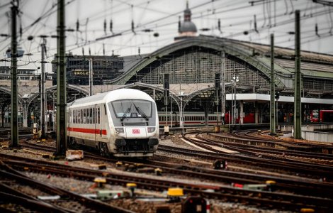  Video   Update  Alerta cu bomba la Bruxelles