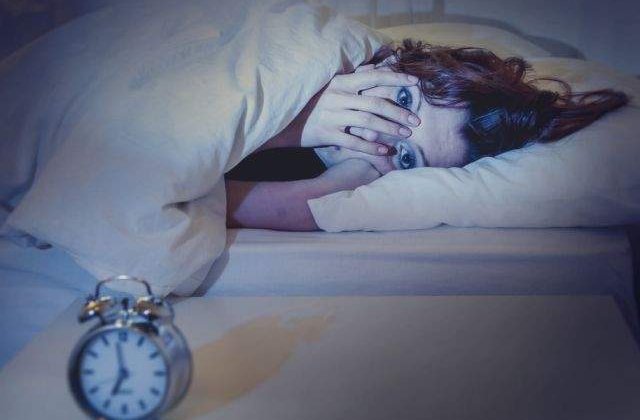 Probleme cu somnul? 7 metode simple de a scapa repede de insomnii