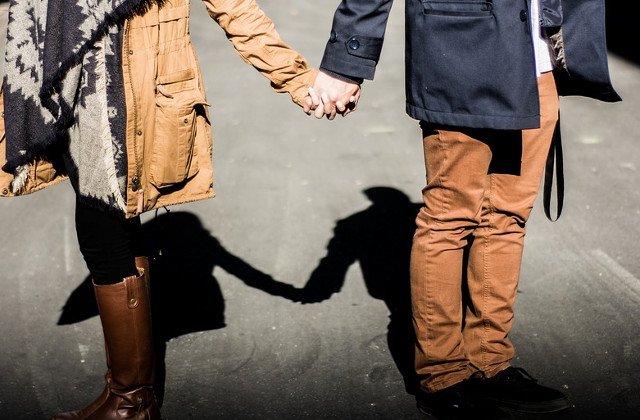 Ce gest ar trebui sa faca cuplurile ZILNIC? Aduce multiple beneficii