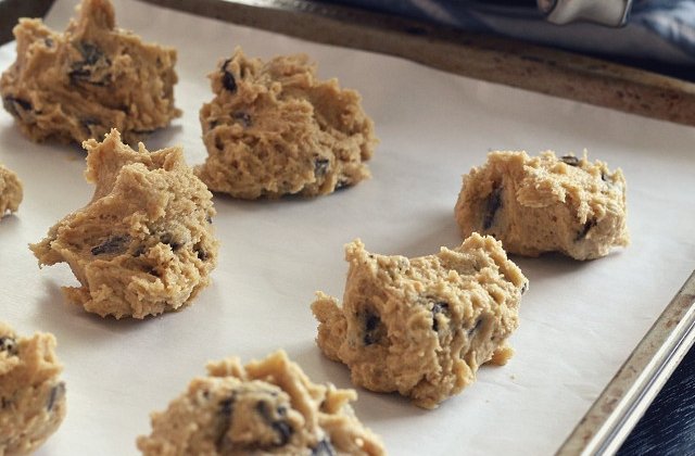 Trucuri incredibile! Tot ce NU STIAI ca poti face cu hartia de copt