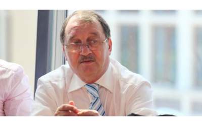 Mircea Basescu poate fi...