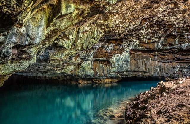 Unde se afla cea mai adanca pestera subacvatica din lume