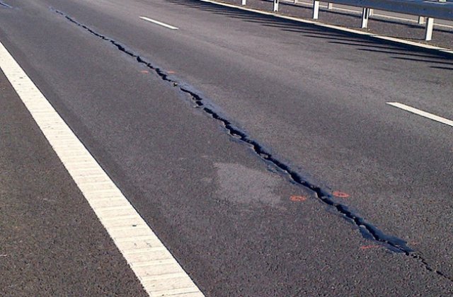 Autostrada A1 Saliste-Cunta se redeschide traficului de luni, la peste un an de cand a fost inchisa si demolata partial