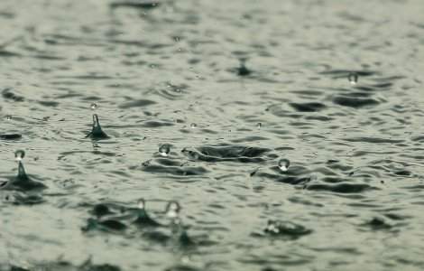 Cod PORTOCALIU de ploi. Care sunt zonele vizate