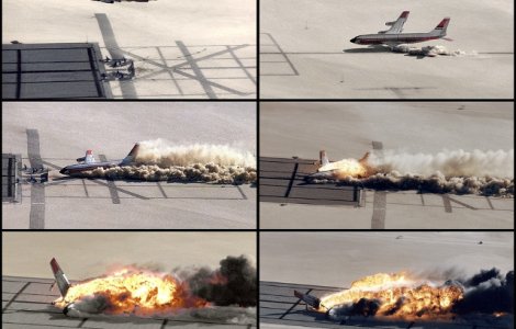 SUA: Ancheta in cazul unui avion prabusit pe sosea, care a luat foc la impactul cu solul