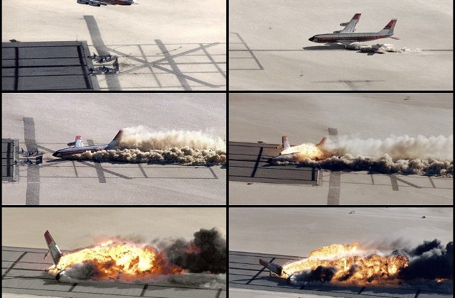 SUA: Ancheta in cazul unui avion prabusit pe sosea, care a luat foc la impactul cu solul