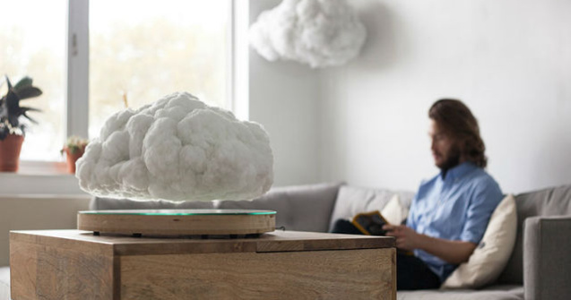 Acest nor care levieaza este, de fapt, o boxa bluetooth