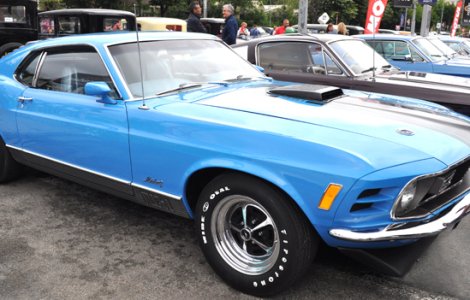 Retro Parada Toamnei 2016 aduce peste 120 de autovehicule de epoca