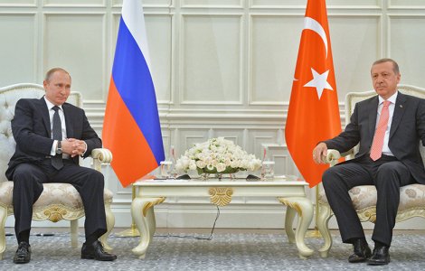 Putin s-a oferit sa-i trimita lui Erdogan sisteme rusesti de aparare