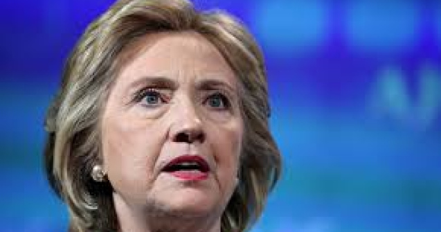 Clinton a amenintat ca va incercui China cu rachete