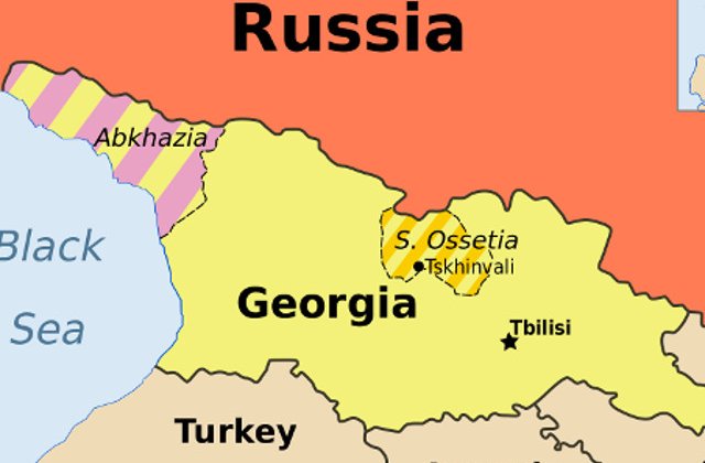 Un barbat s-a aruncat in aer in sediul televiziunii de stat din Georgia