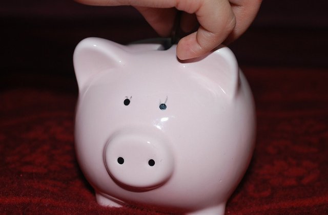 Top 7 cele mai nepotrivite locuri in care sa-ti ascunzi banii