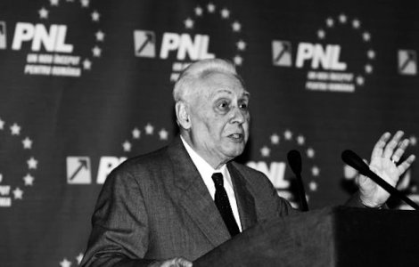 Radu Campeanu, primul lider PNL dupa comunism, a murit