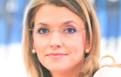 Alina Gorghiu anunta ca PNL este in doliu, dupa moartea lui Radu Campeanu