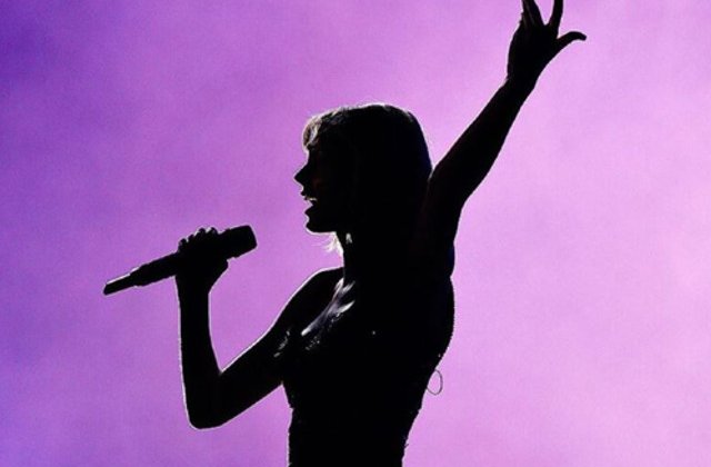 Ciudatenii din lumea vedetelor! Cele mai BIZARE parti ale corpului asigurate de celebritati