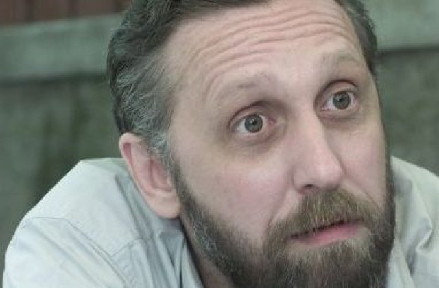 CNSAS: Marian Munteanu a semnat angajament cu Securitatea si a turnat un an, dar a primit verdict de "necolaborare"