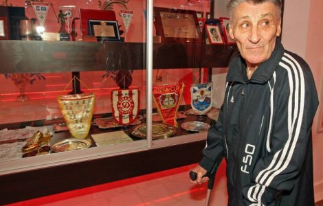 Fostul fotbalist dinamovist Constantin Fratila a murit. Avea 74 de ani