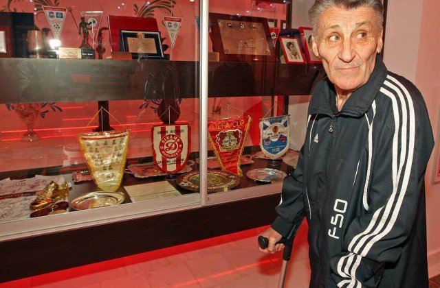 Fostul fotbalist dinamovist Constantin Fratila a murit. Avea 74 de ani