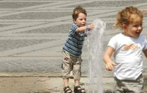 100.000 de copii sunt, oficial, singuri acasa