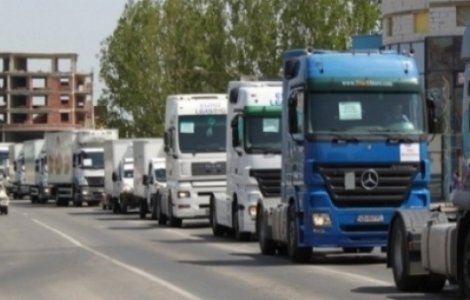 Transportatorii vor protesta in fata Guvernului pe 2 noiembrie