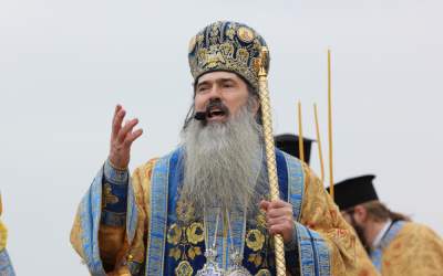 Constanta: IPS Teodosie...