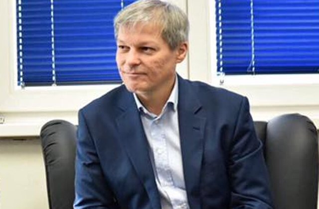 Ciolos, despre legea lui Dragnea: Unele taxe pot fi eliminate, dar altele, daca sunt eliminate, risca sa creeze probleme