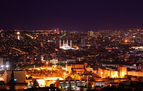 Turcia ar putea lansa o operatiune terestra in Irak daca va fi amenint